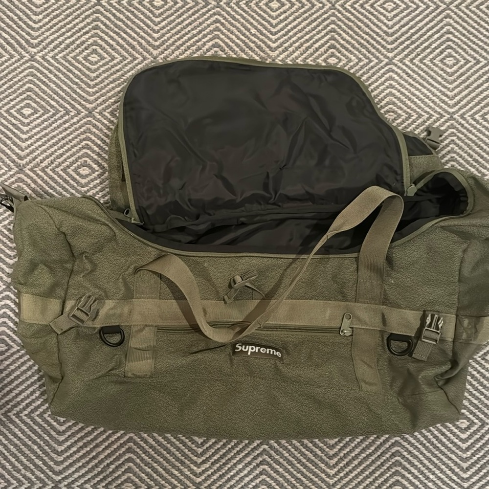 Supreme Vintage Duffle Bag Collectible Army Olive Green